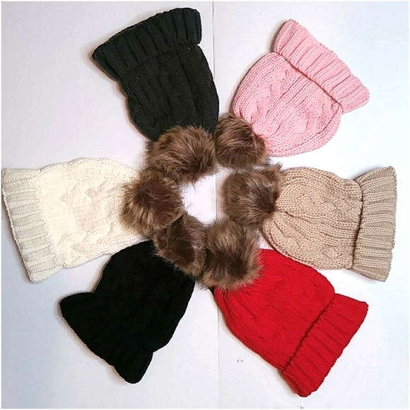 Ivory Cable Knit Beanie - Picture 3 of 3